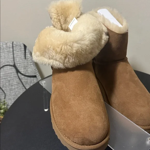 UGG Mini Bailey ll - Picture 10 of 12